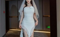 第一次挺进莹莹的身体里视频